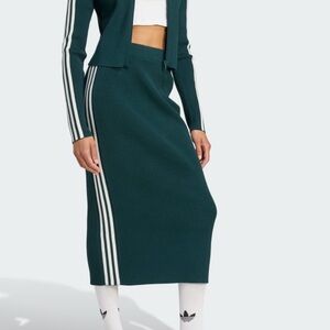 NWT Adidas Adicolor Knit Skirt - GREEN Size MED